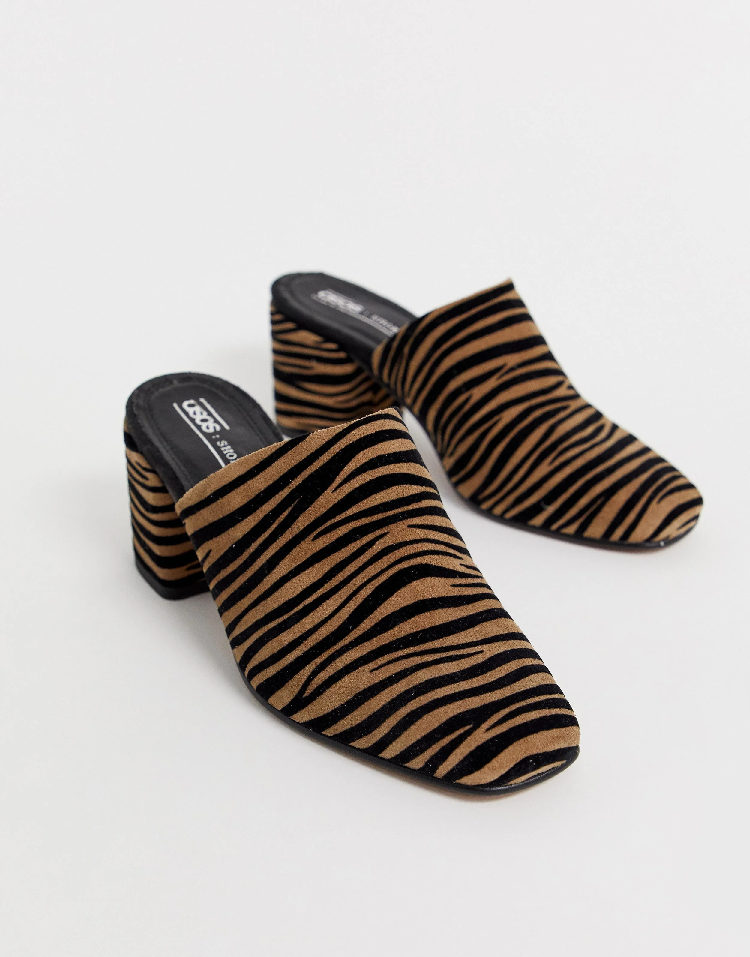 ASOS_26_5cae160a8d9131554912778.jpg