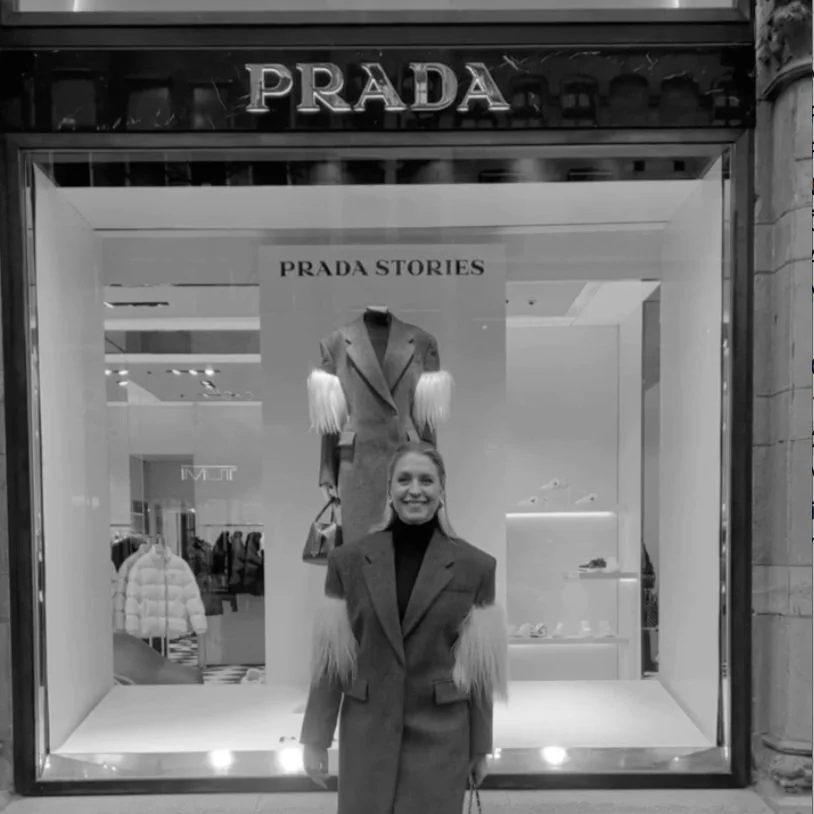 Emilia de Poret presents Bibliotekstan!