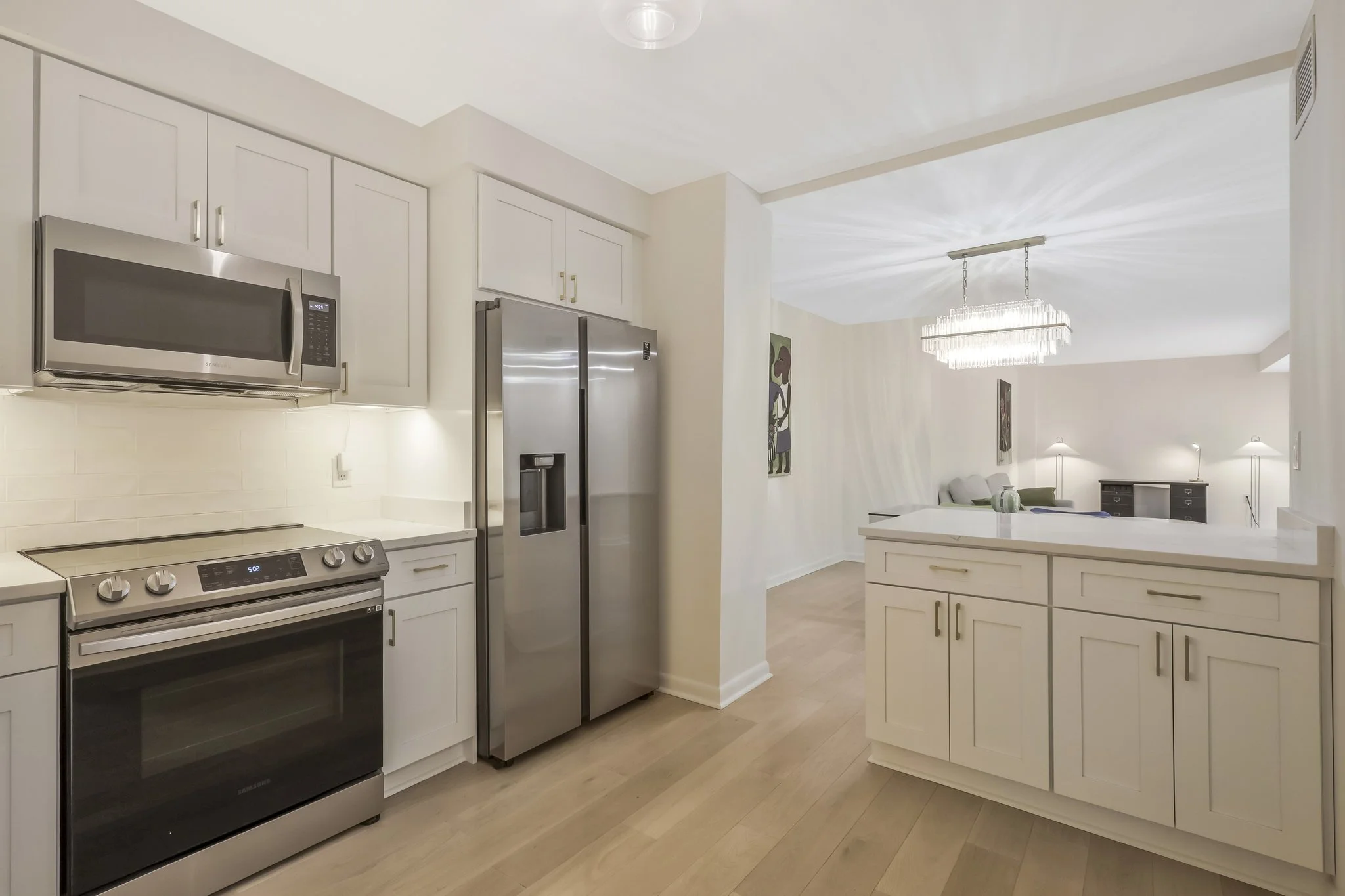 1045 31st #12_Kitchen2.JPG