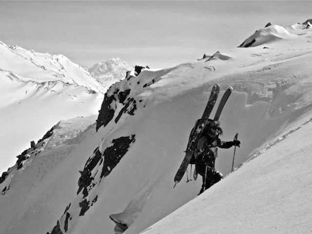 meg_smith_ski_st_elias.jpg