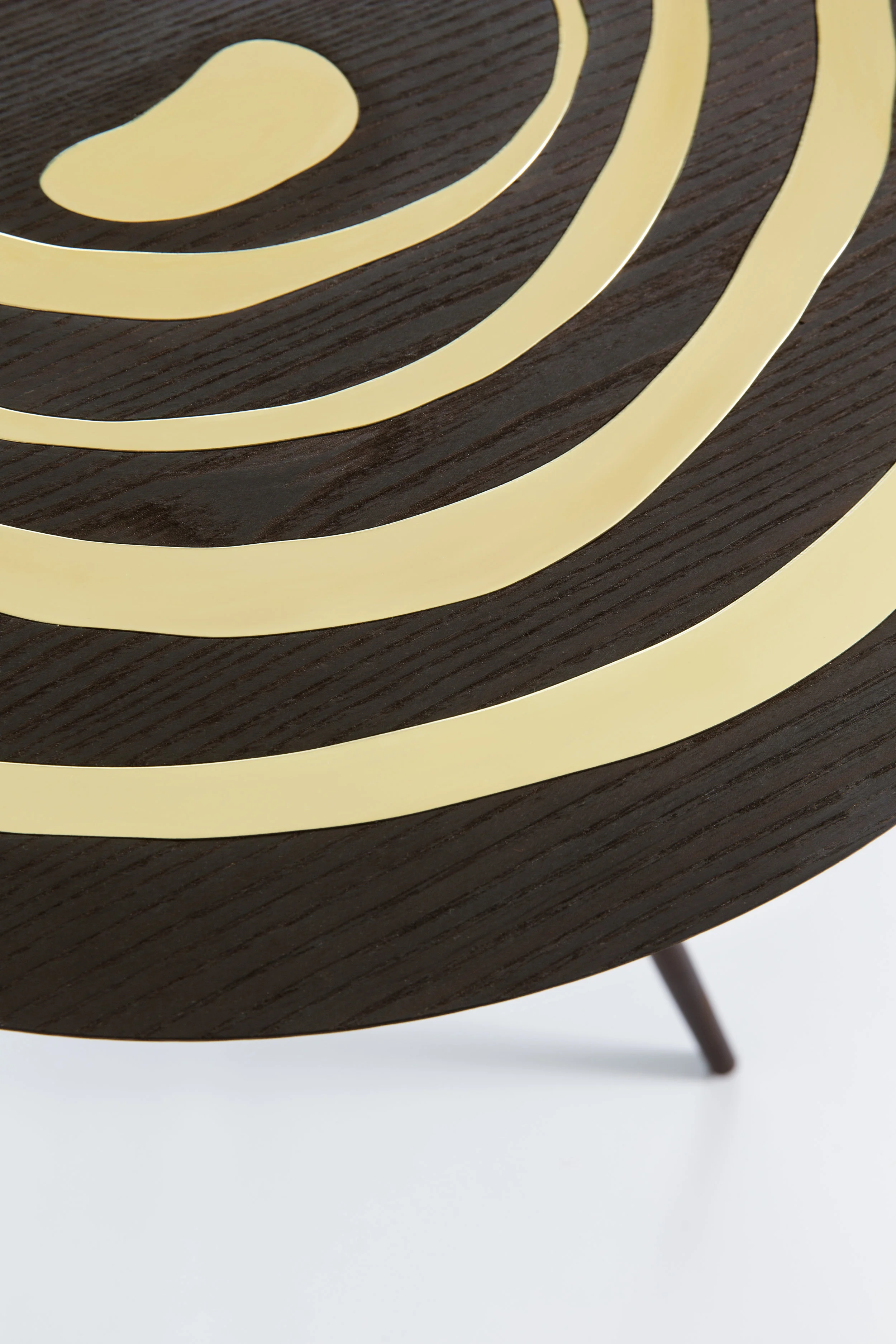 Ash-Side-Table-Konekt-Detail