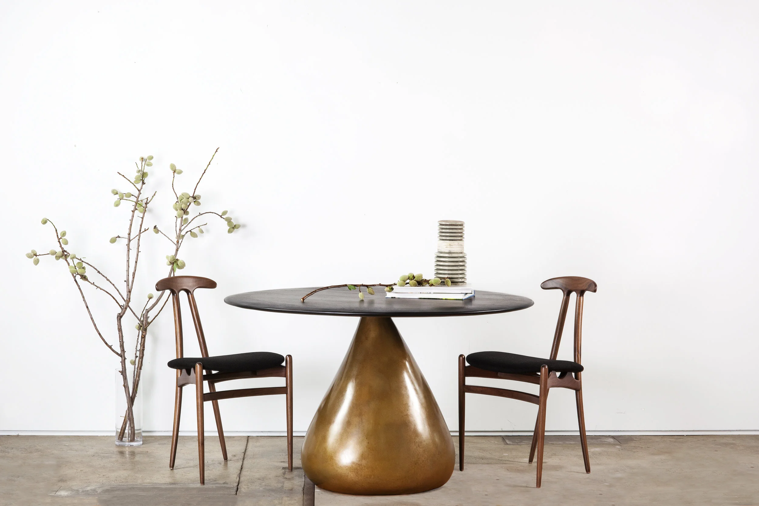 Sonya-Dining-Table-Konekt-Staged