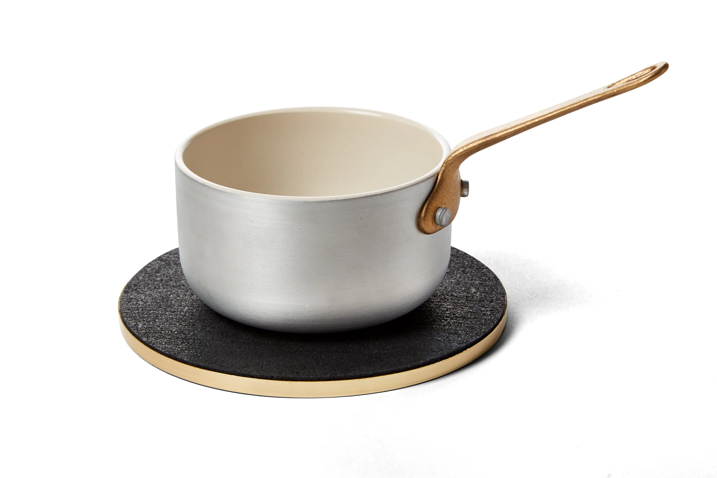 TRBB1_BrassRubberTrivet6inchRound-Black_Prop_SlashObjects.jpg