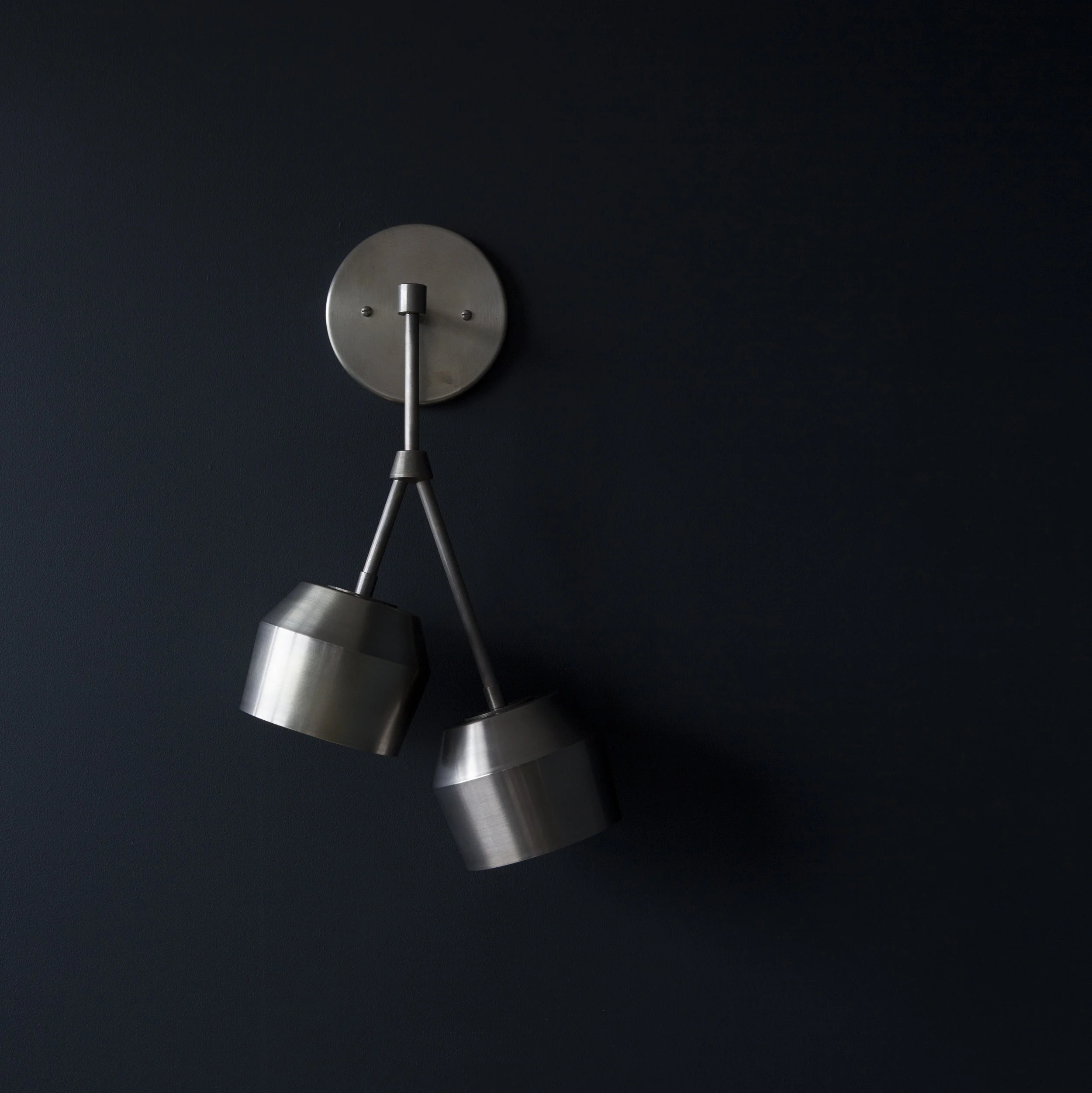 Forchette Sconce by Materia in Brass