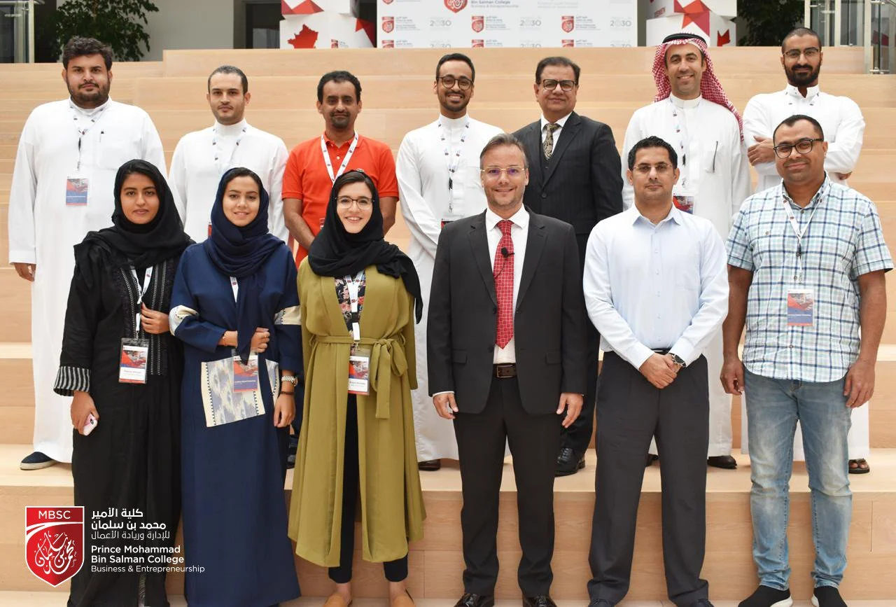 Eng. Christian Farioli, CEO, digital marketing lecturer & digital transformation advisor, leading the #MBSC_EXED Leading Digital Marketing program that kicked off today.