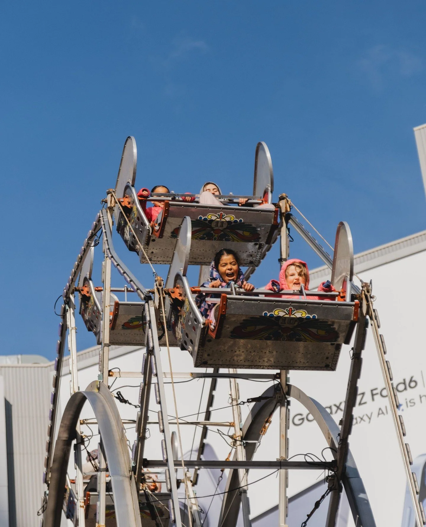 Back by popular demand! Take in the city skyline from the 45-ft Ferris Wheel, or enjoy a spin on the Great Canadian Carousel&mdash;a nostalgic favourite for kids and adults alike 🎡🎠⁠
⁠
Ride Tickets available for purchase on-site.⁠
⁠
Don&rsquo;t for