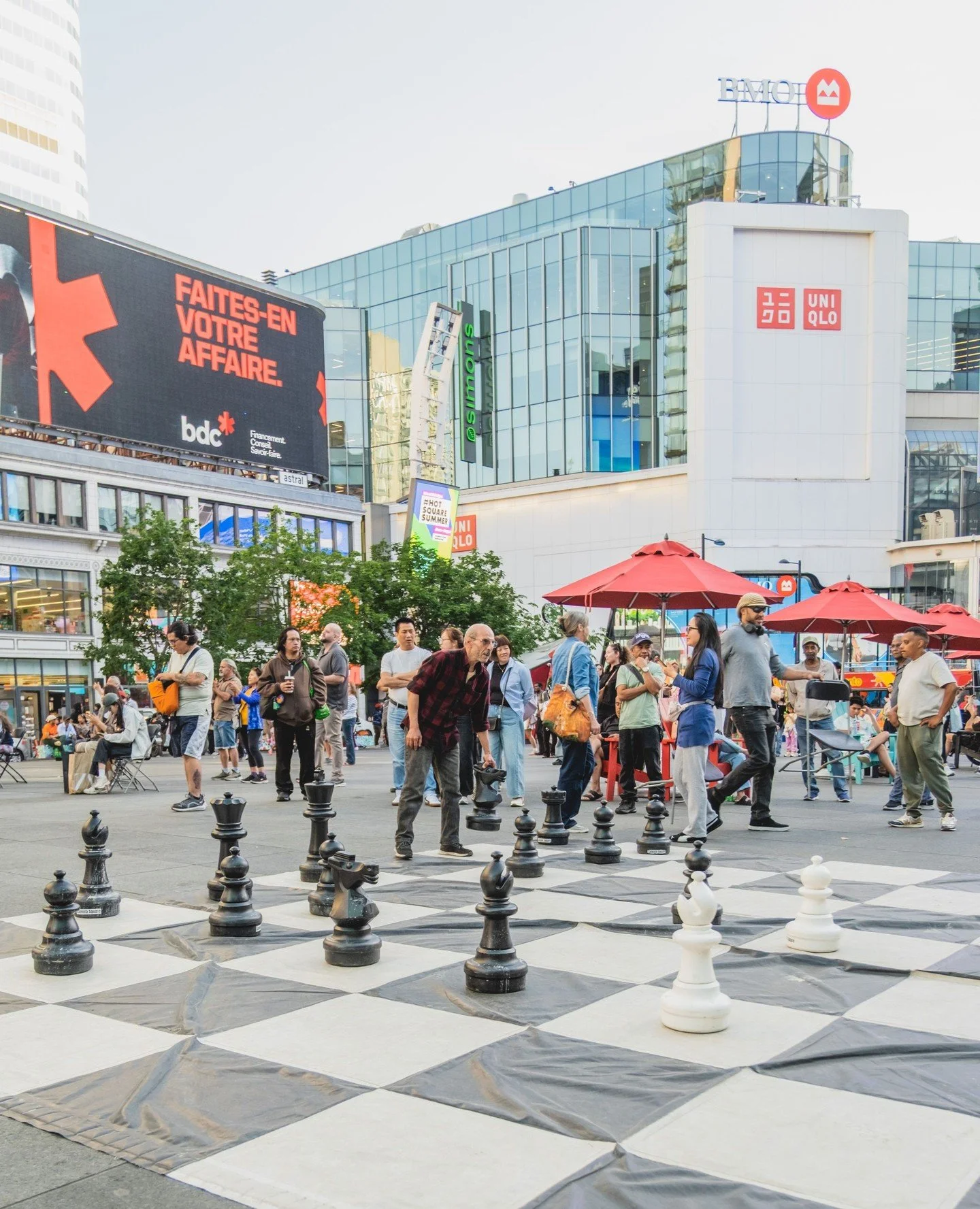 ♟️☀️ A little throwback to summer days at Sankofa Square, where friendly matches, big moves and even bigger chess pieces brought people together 🫶 ⁠
⁠
#SankofaSquare #ChessAtTheSquare #TorontoSummer