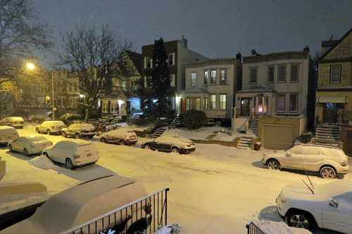 brooklyn-snow-writing-1.jpg