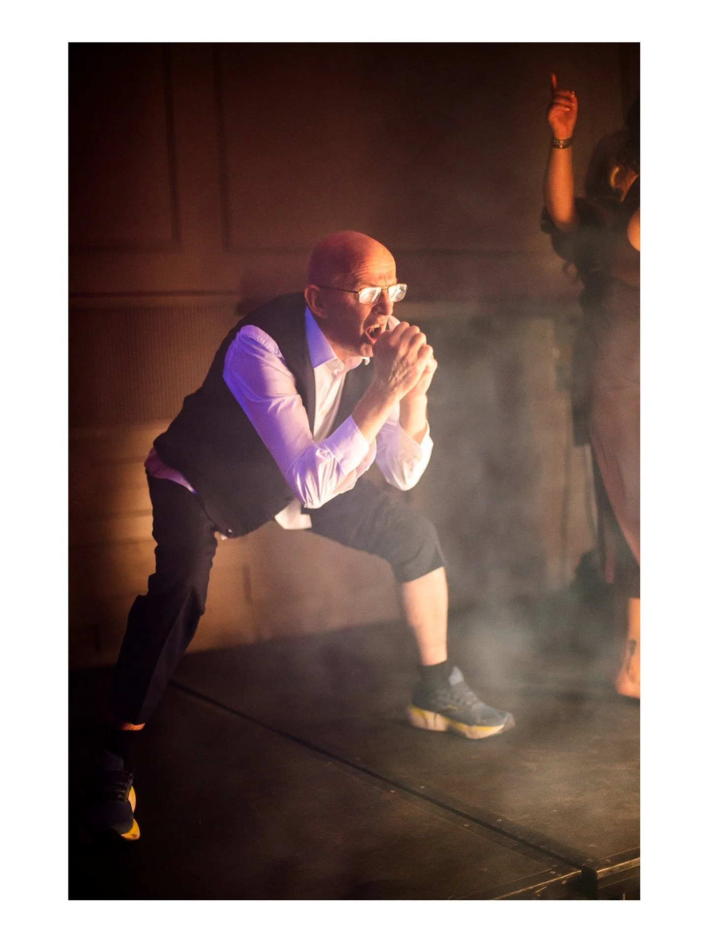 I keep saying I don&rsquo;t photograph weddings&hellip;.but somehow I just can&rsquo;t stop. #
The fun, the emotion, the stories, the dads!! Pure craic. ❤️❤️

@aharte212