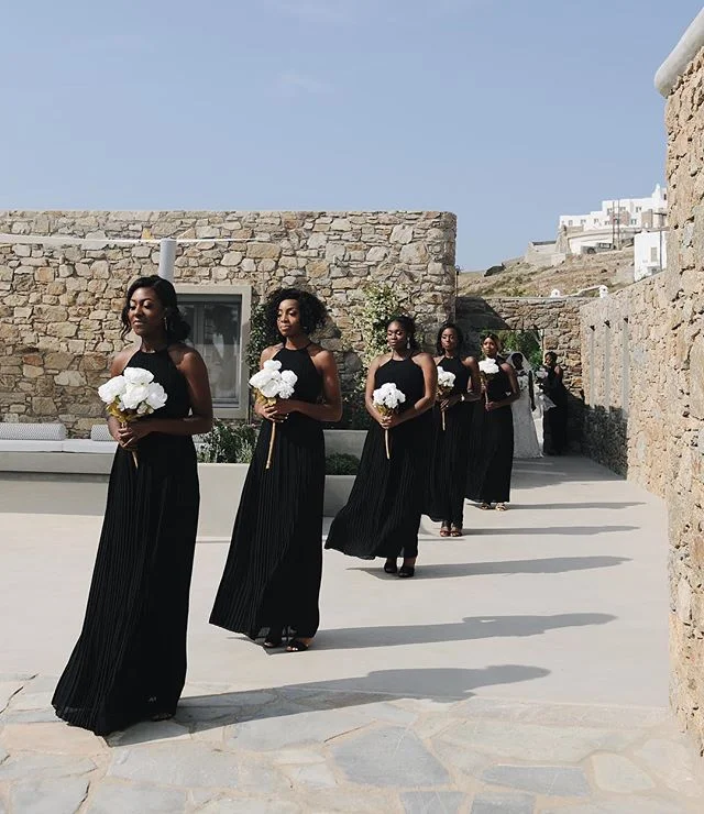 When the bridesmaids are solid 10s 💃🏼