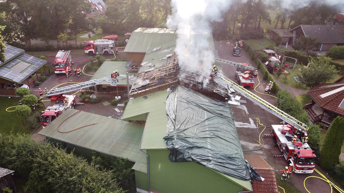 Fotovoltaikanlage löst Großeinsatz der Feuerwehr aus