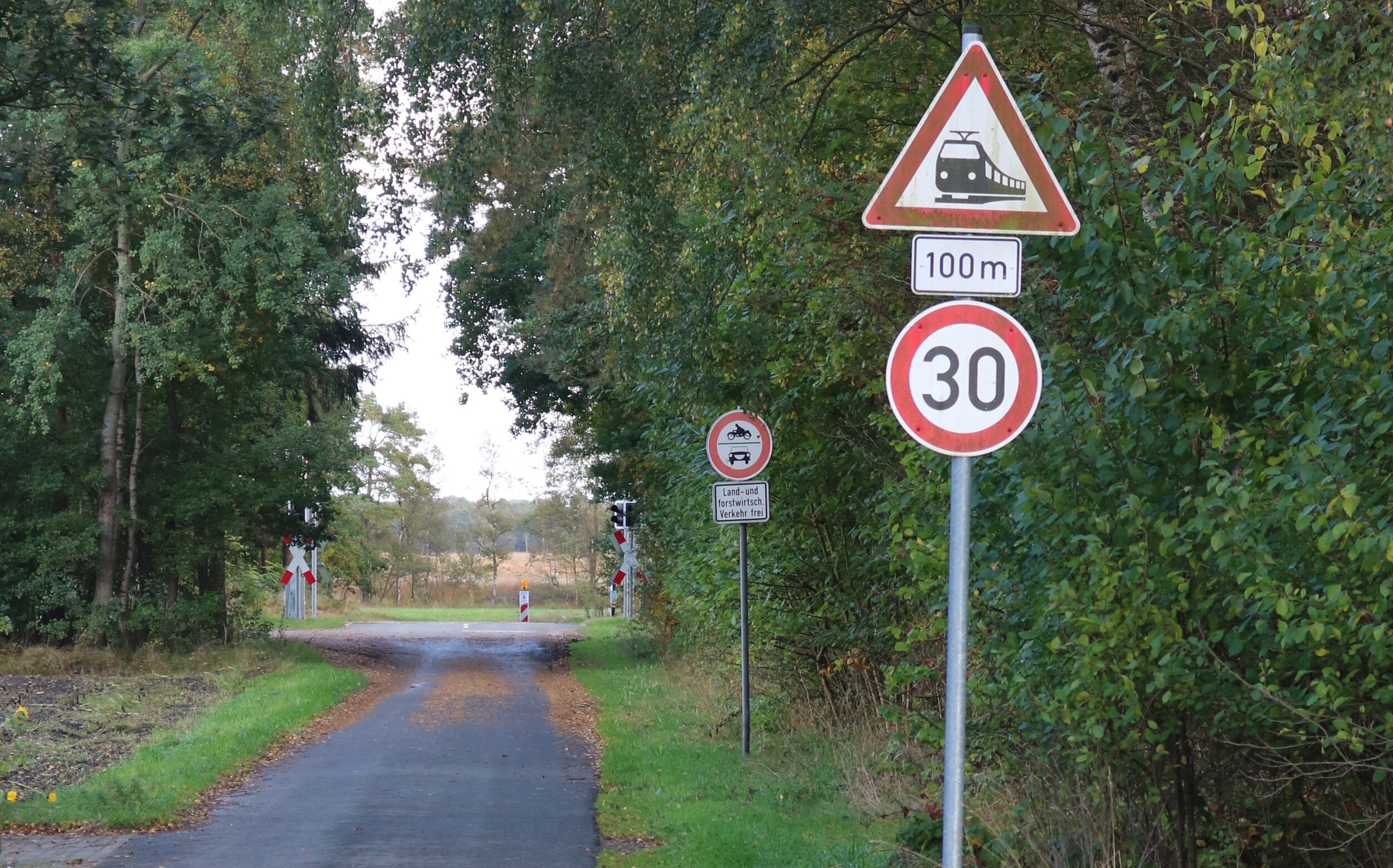 Dannhorst: Durchfahrt verboten, aber nicht versperrt
