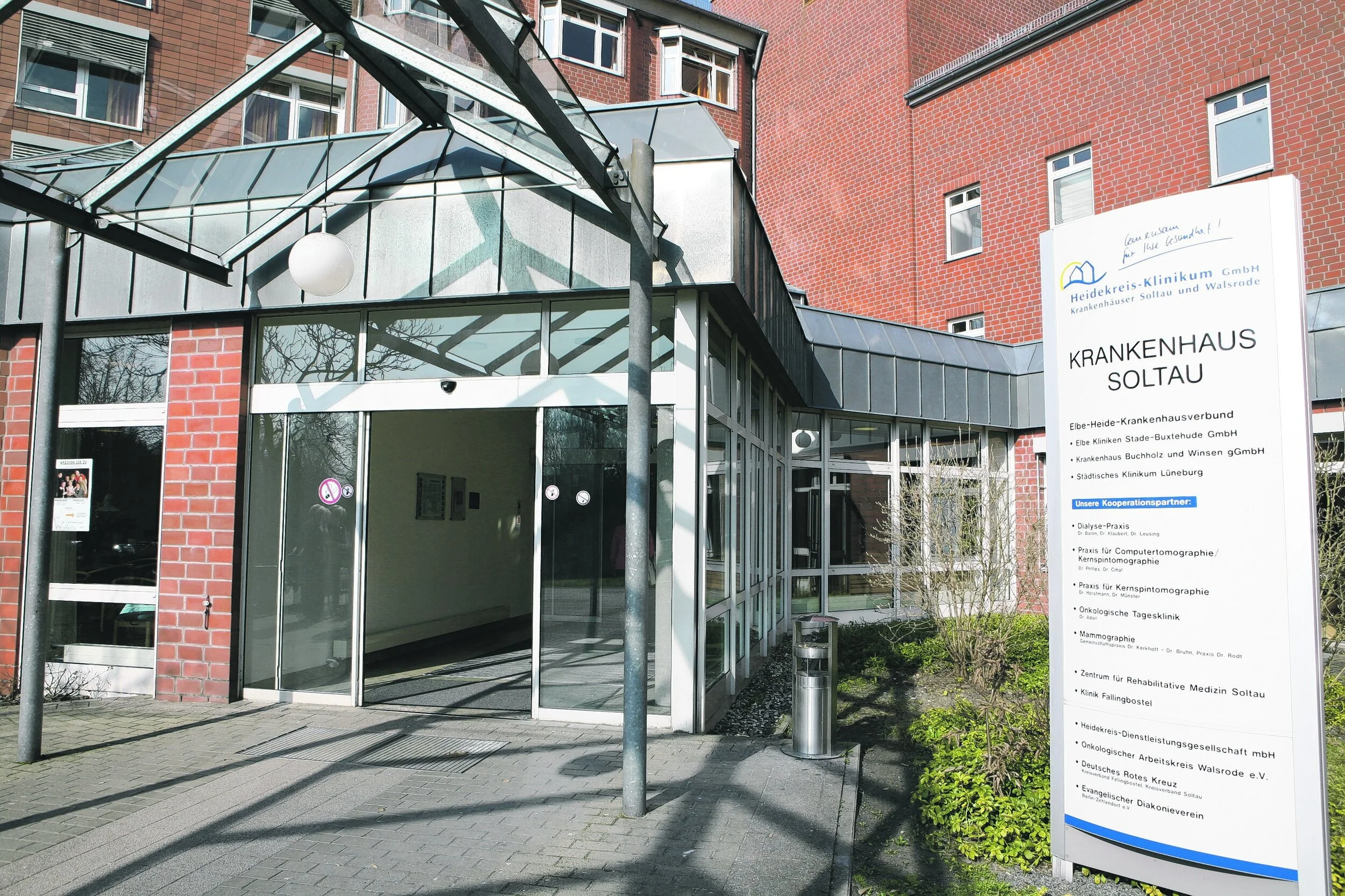 „Klinik von einer Insolvenz meilenweit entfernt“