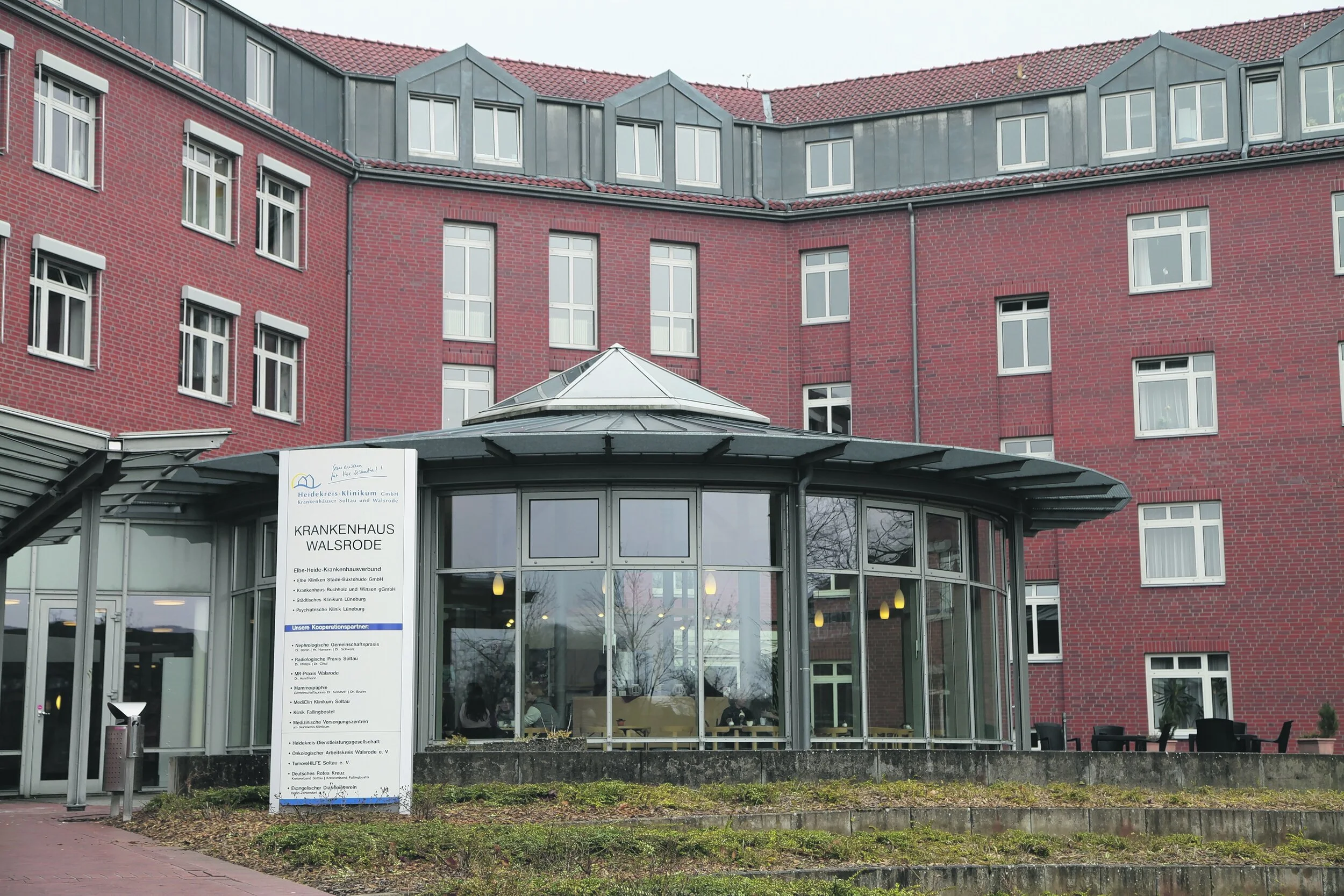 Landkreis bürgt für das Krankenhaus