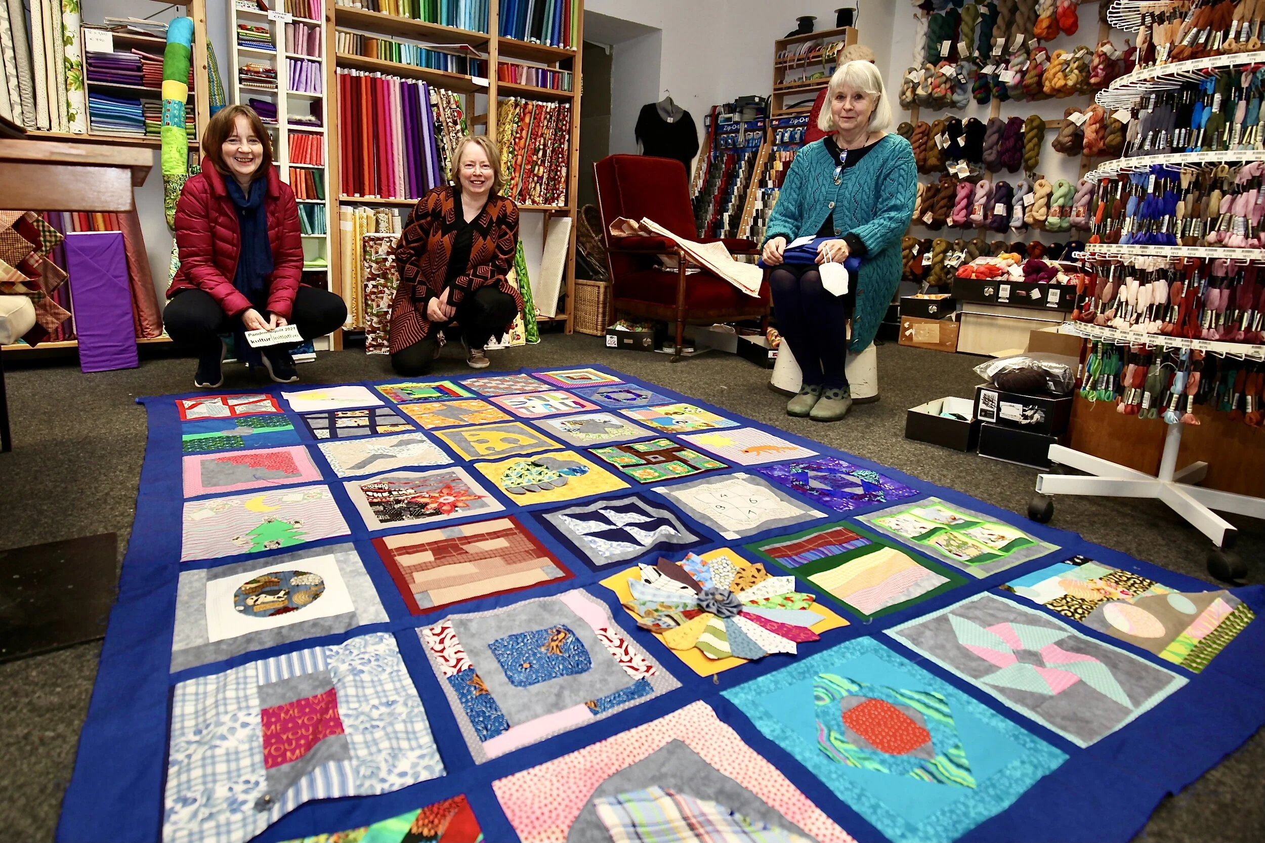 Noch 30 Stunden Arbeit, dann ist der Pandemie-Quilt fertig 