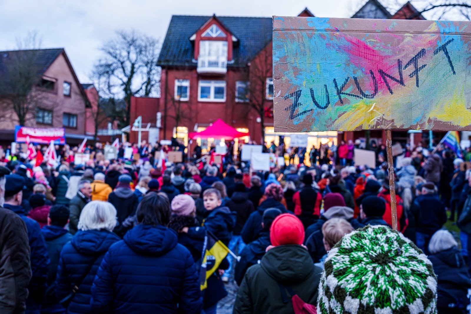 „Demokratie lässt sich nicht mehr vom Sofa verteidigen“