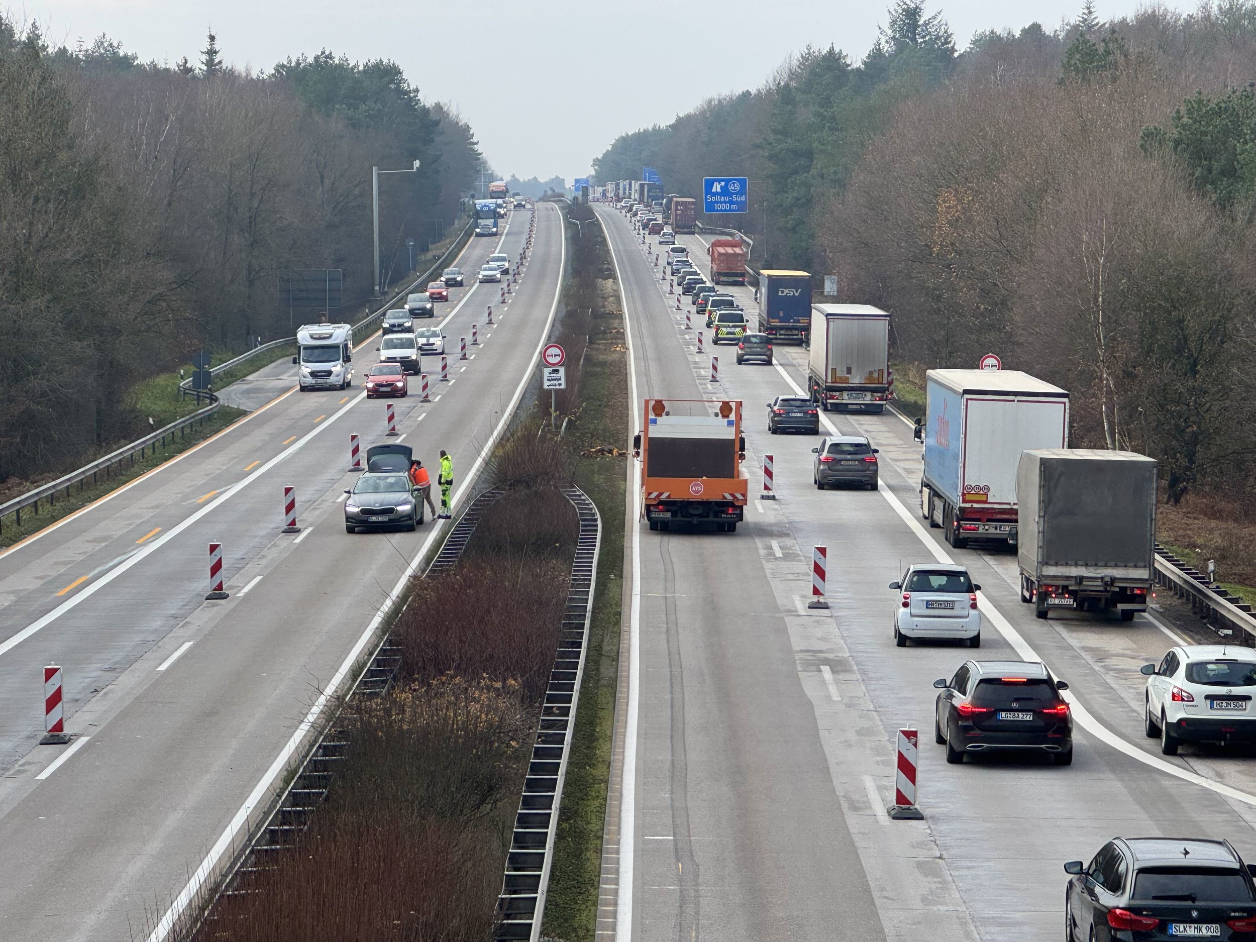 A7-Stau: 350 Meter und das Chaos wäre gelöst