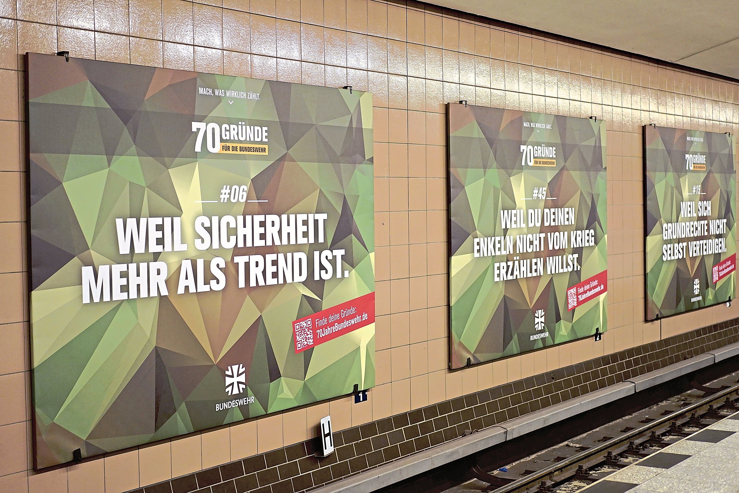 In den Bundeswehrkasernen wird es langsam eng