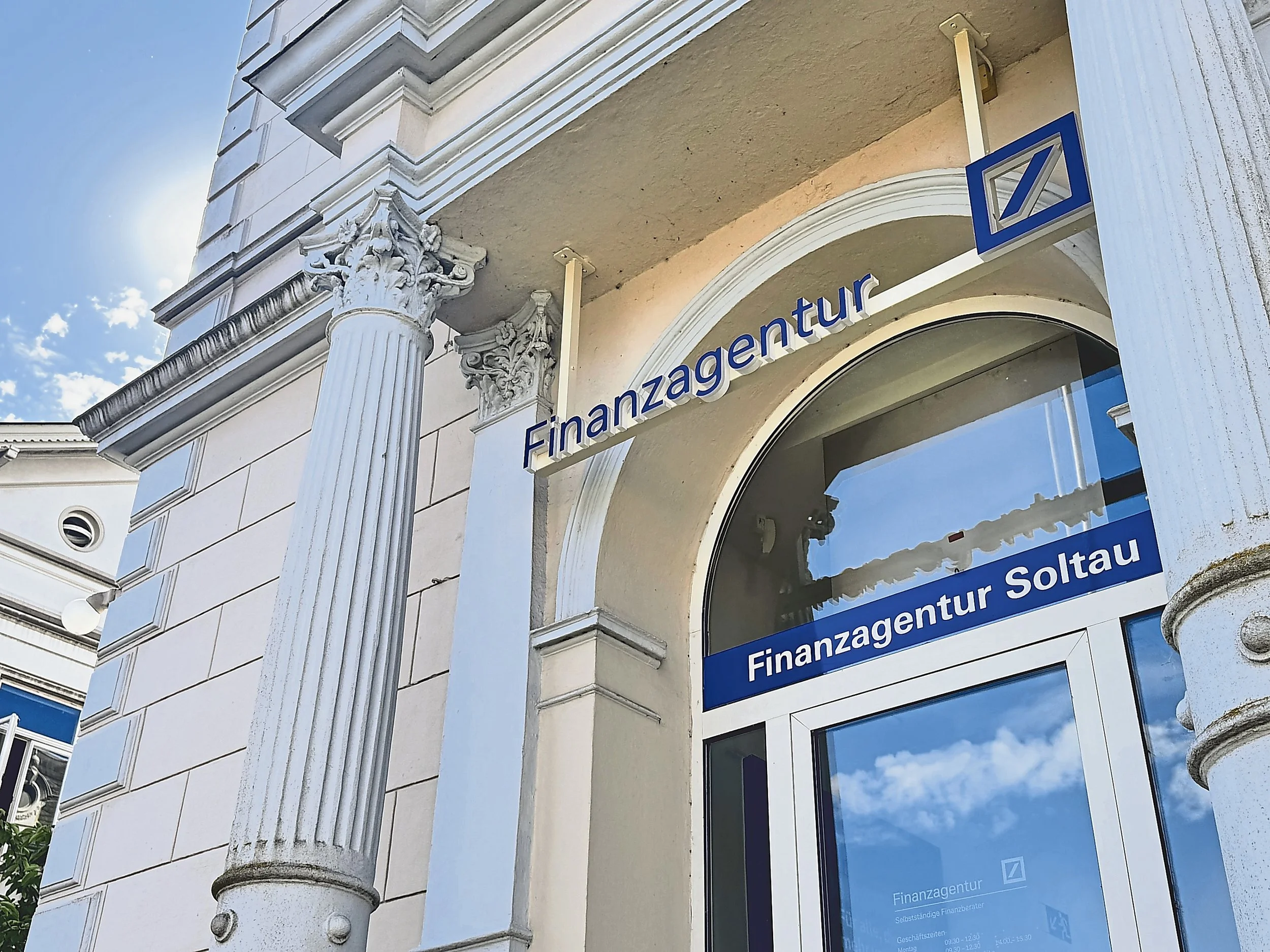 Erst die Postbank,  jetzt die Deutsche Bank