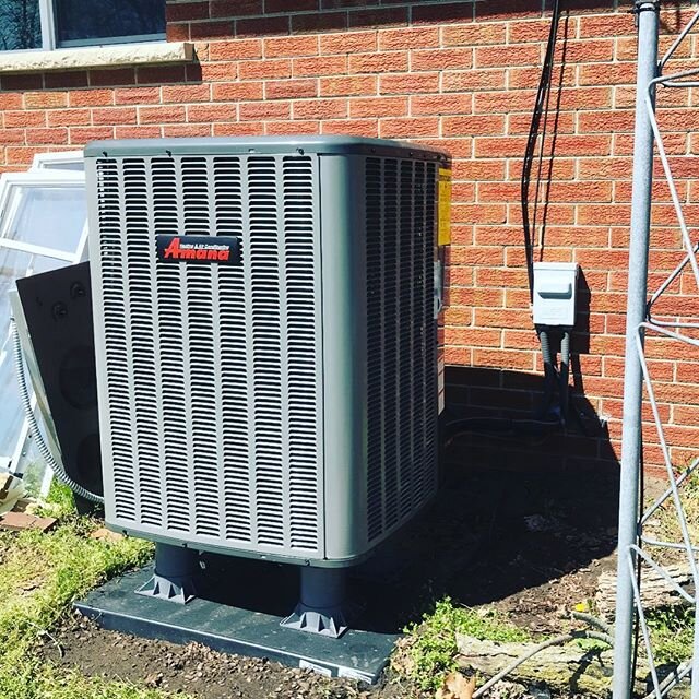 #amana 14 seer single stage heat pump for some really nice customers! Should see some decent savings from traditional electric heat strips only. #hvac #hvachacks #hvacinstall #hvaclife #hvaccontractor