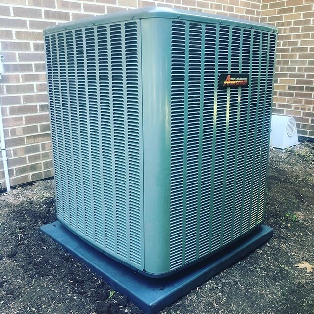 96% 2 stage variable w/ CoolCloudHAC &amp; 2 stage 16 seer for this great customer. #hvac #hvaclife #hvacinstall