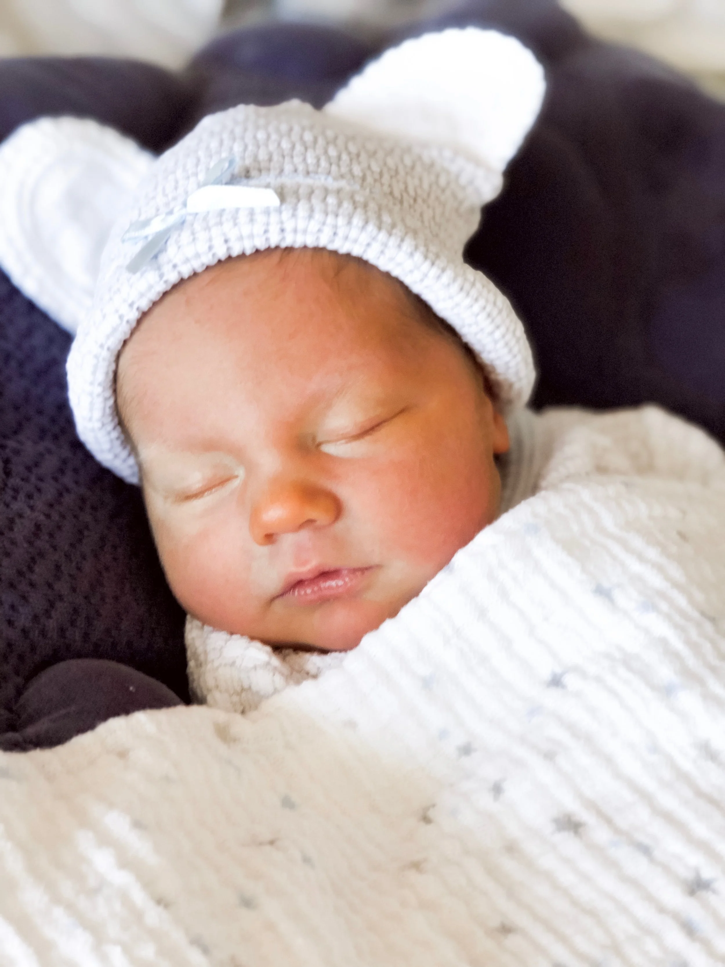 Fletcher Gates Feeney 8 lbs, 7 oz., 20 inches
