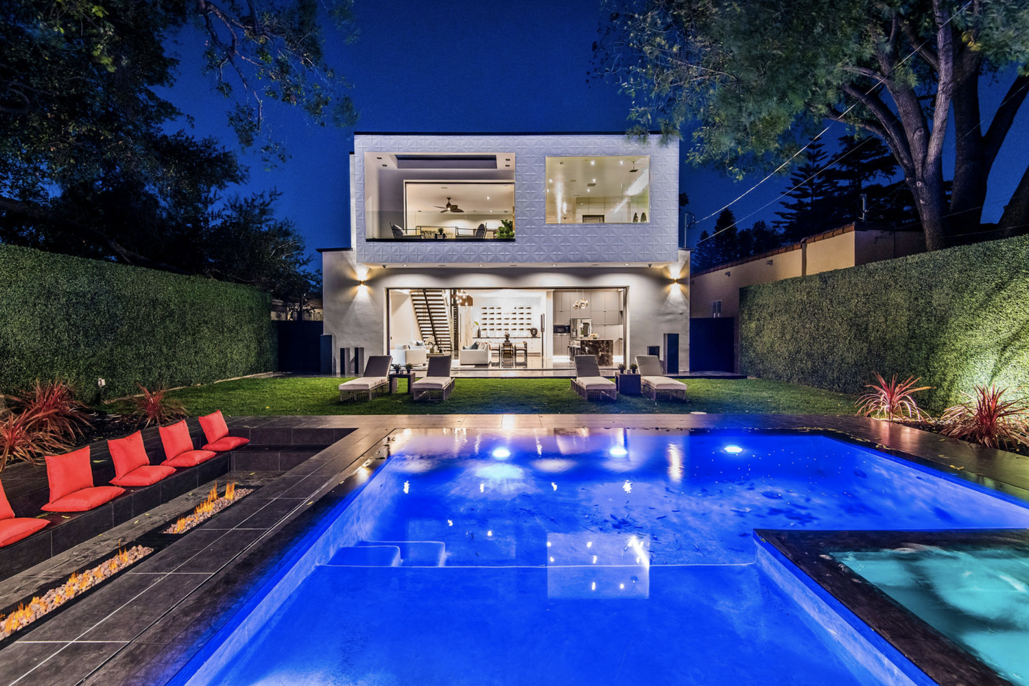 Screen+Shot+2022-07-01+at+6.22.30+PM (1).png