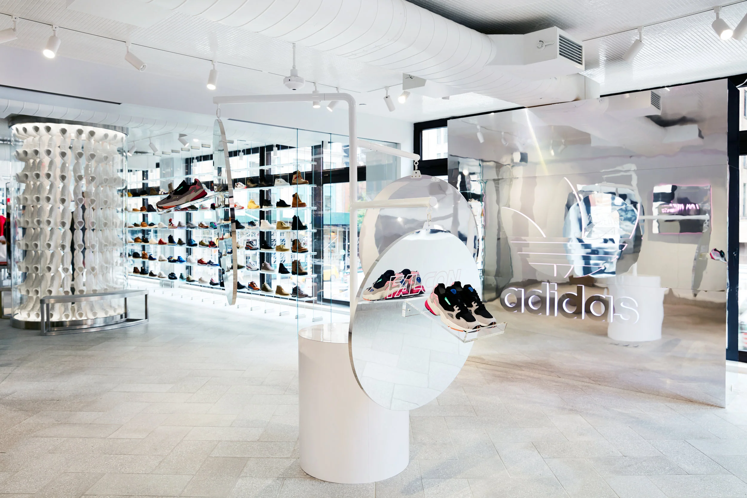 Falcon_FW18_14.jpg