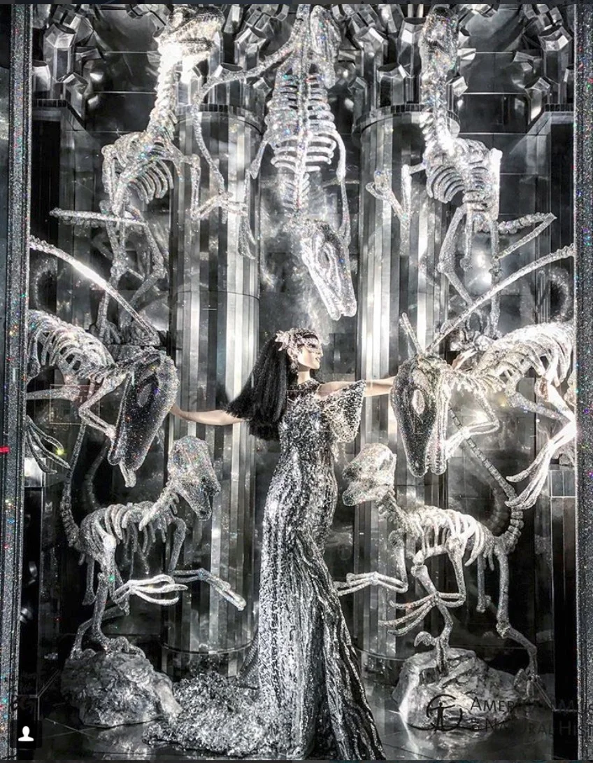 Lord & Taylor Windows (via #lordandtaylor ) :