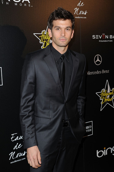 Colin+Owens+4th+Annual+Hollywood+Domino+Gala+225_ZrpTVUGl.jpg