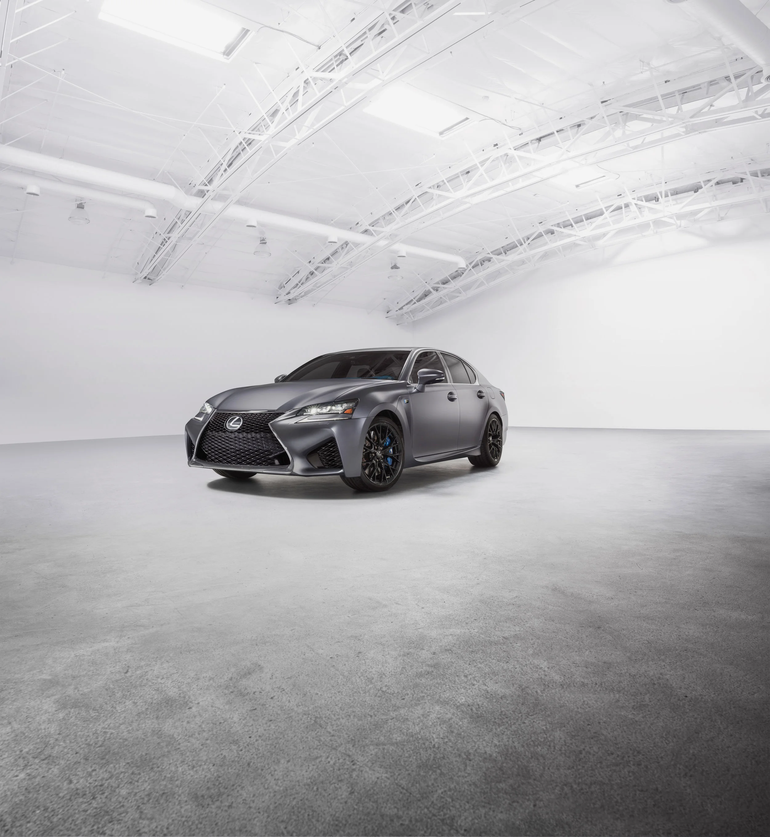 Lexus_GSF_01_.jpg