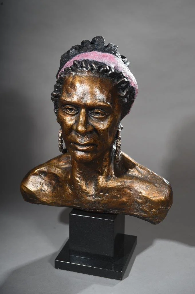 “Nettie” | Bronze | 14”W x 10.5”D x 20”H Learn More