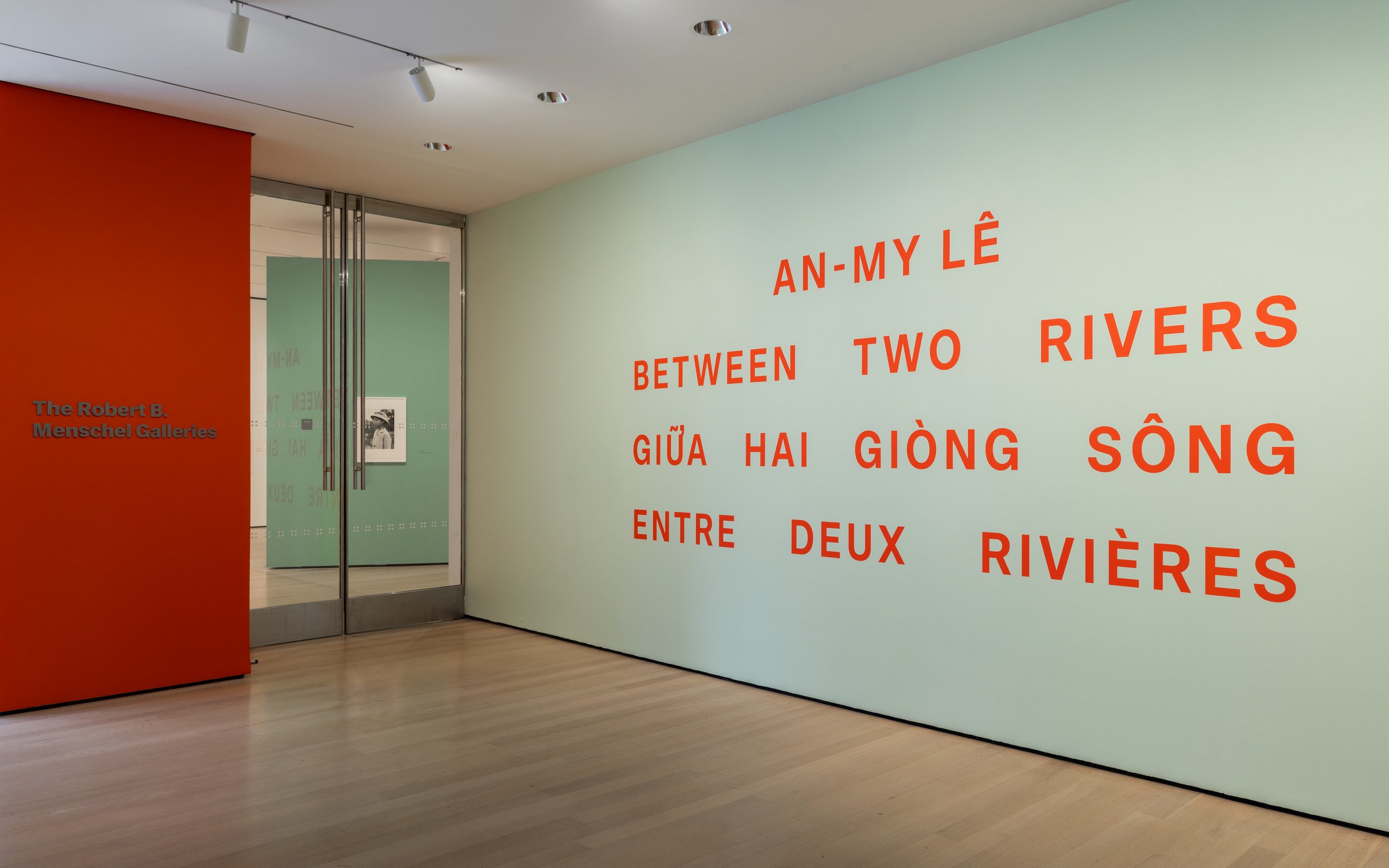  Installation view of the exhibition “An-My Lê: Between Two Rivers/Giữa hai giòng sông/Entre deux Rivières,” November 5, 2023 - October 6, 2024. The Museum of Modern Art, New York.  Photo: Jonathan Dorado. Digital Image © 2023 The Museum of Modern Ar