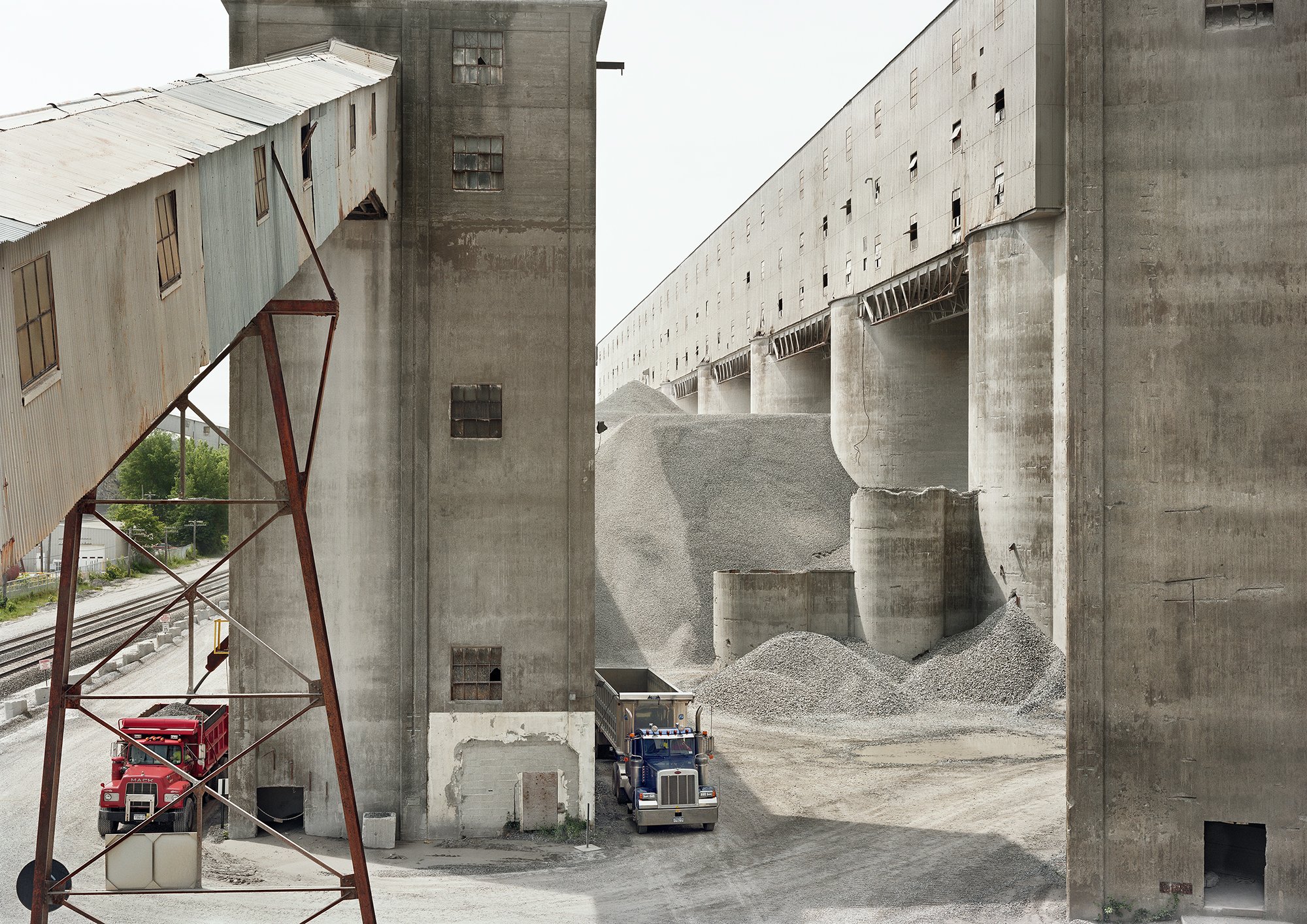 Truck Load out, 2006