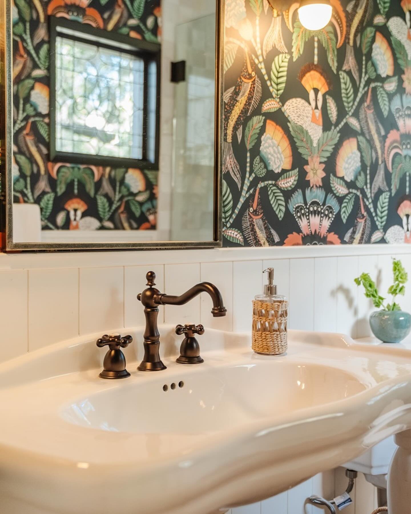 ✨Client success is at the heart of what I do. I love helping people through big moments &mdash; whether that&rsquo;s finding their dream home or designing a space that really feels soulful and personal to their loved experience. 
Recently, I got to w