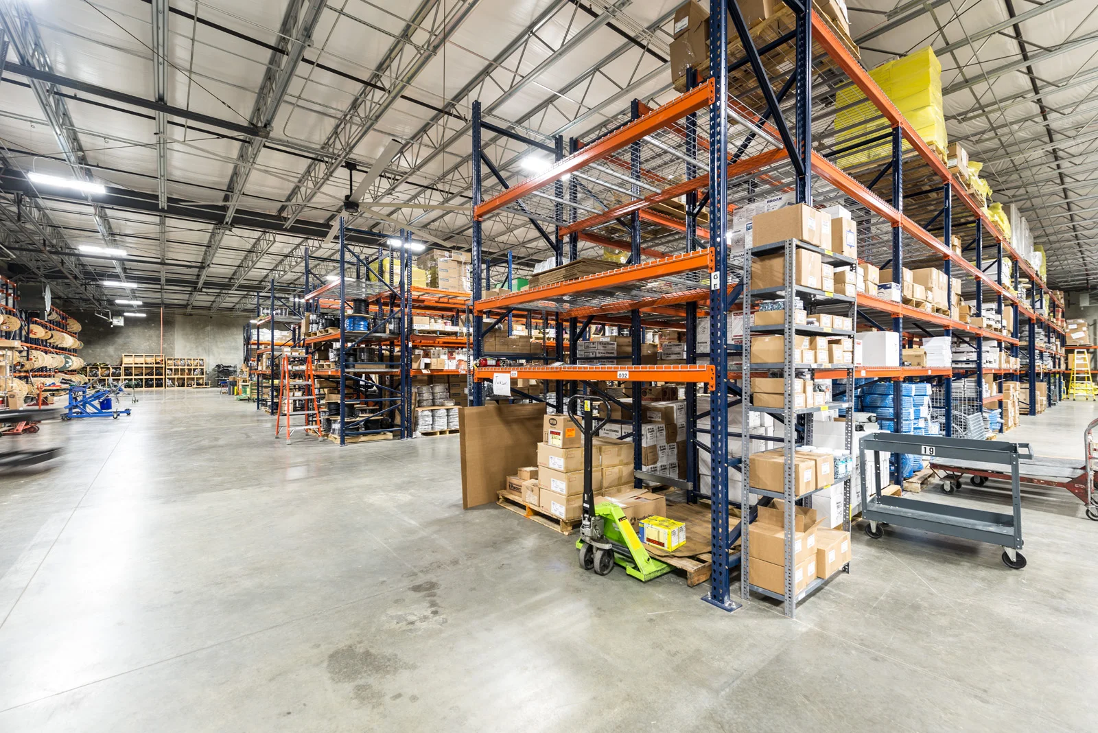 Industrial: IAC Bartlett Architect: Ross Witt Photography: Paradigm Marketing