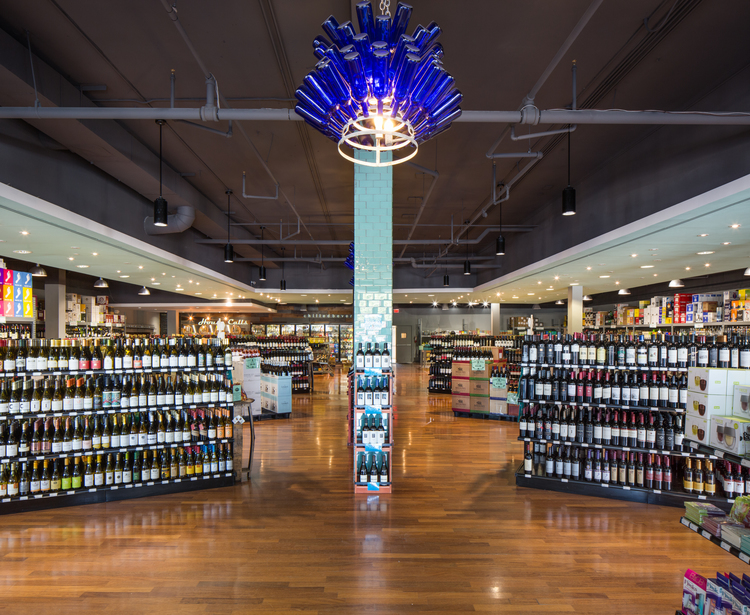  Retail: Doc’s Wine and Spirits  Architect: UrbanARCH  Photography:  Chad Mellon 