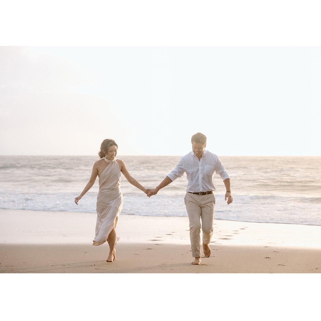 A&amp;G 🤍 sun, rain &amp; clouds
.
.
.
#vophotoco
#losangelesweddingphotographer 
#socal 
#californiawedding
#lawedding #lagunabeachengagement 
#losangeles #losangelesengagement
#losangelesweddingphotographer
#orangecountyweddingphotographer
#filmph