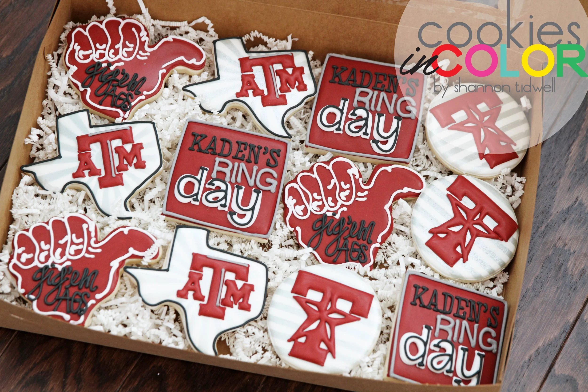shannontidwell-cookiesincolor-aggies copy.jpg