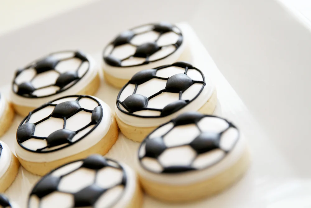 shannontidwell-cookiesincolor-sabelsoccer 4.jpg