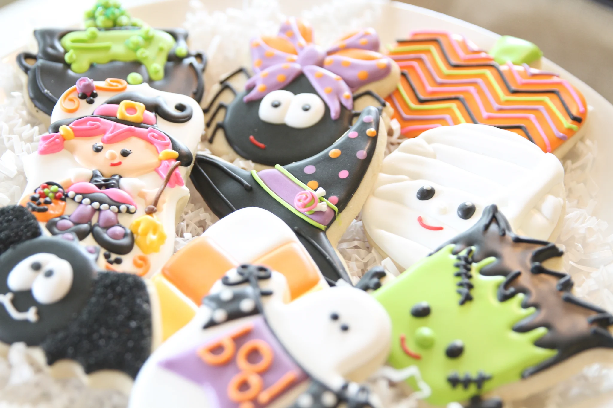 shannontidwell-cookiesincolor-halloweenparty 4.jpg