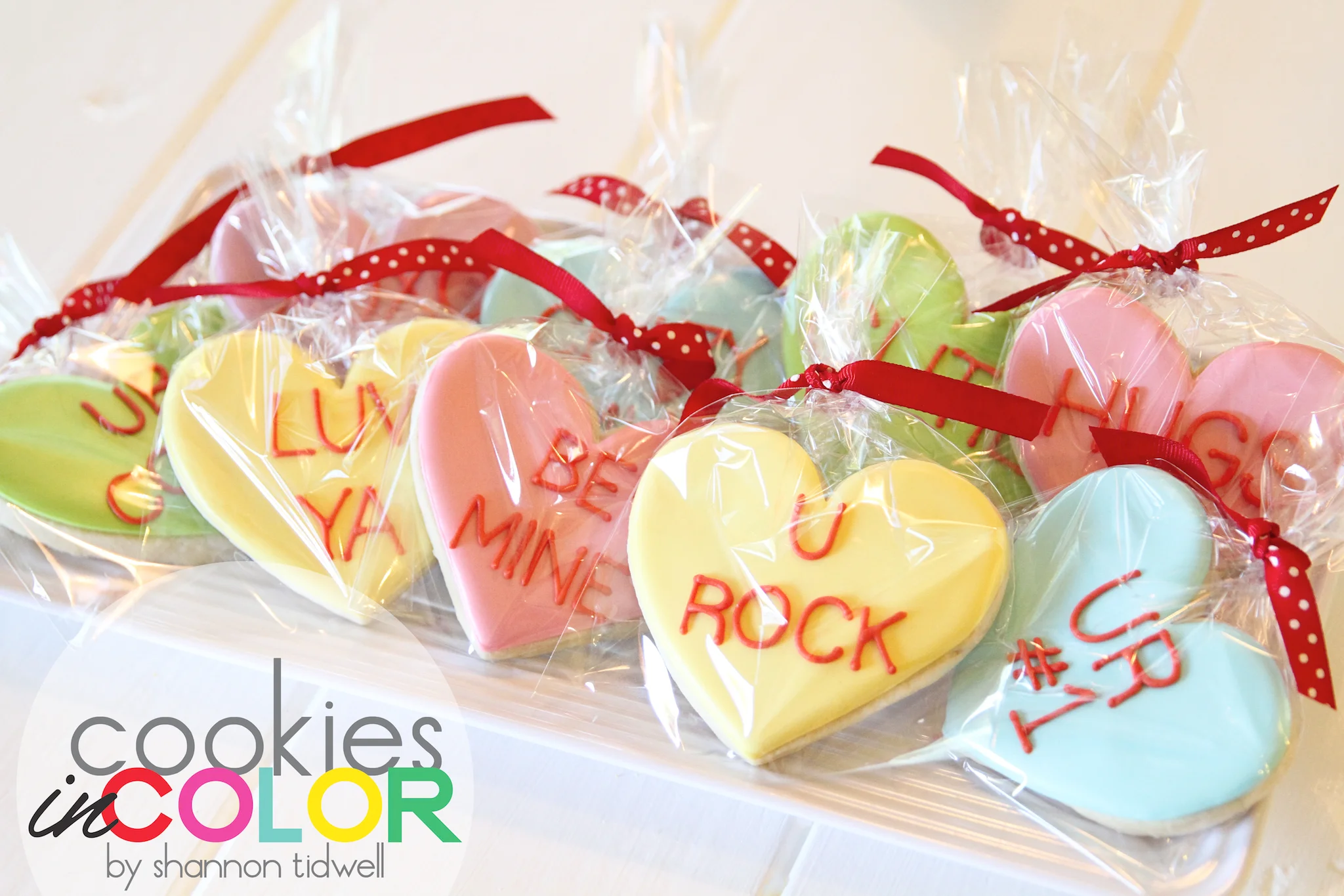 shannontidwell-cookiesincolor-conversationhearts 2.jpg