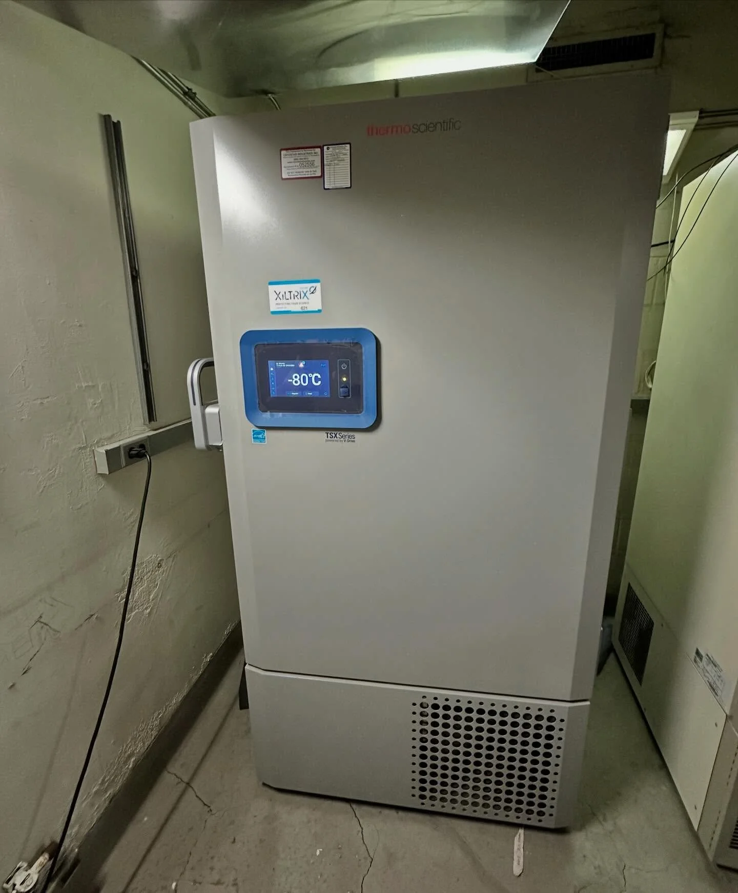 We are getting a brand new -80 freezer!! Thank you so much to Dr. Maureen Charron for the generous donation ❤️❤️❤️