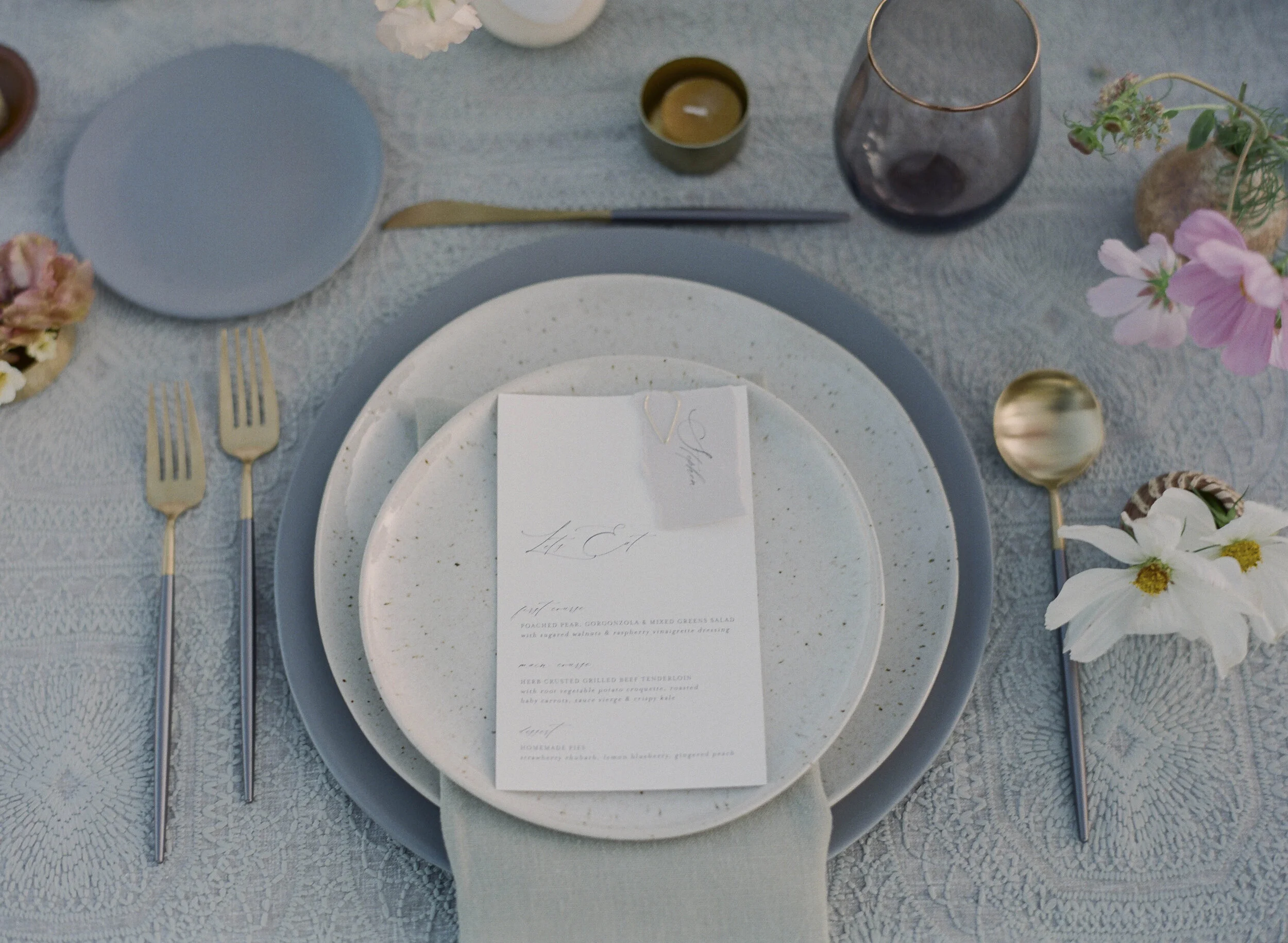 Soft White Cotton Wedding Menu with Vellum Place Card - Hazel Eye Designs