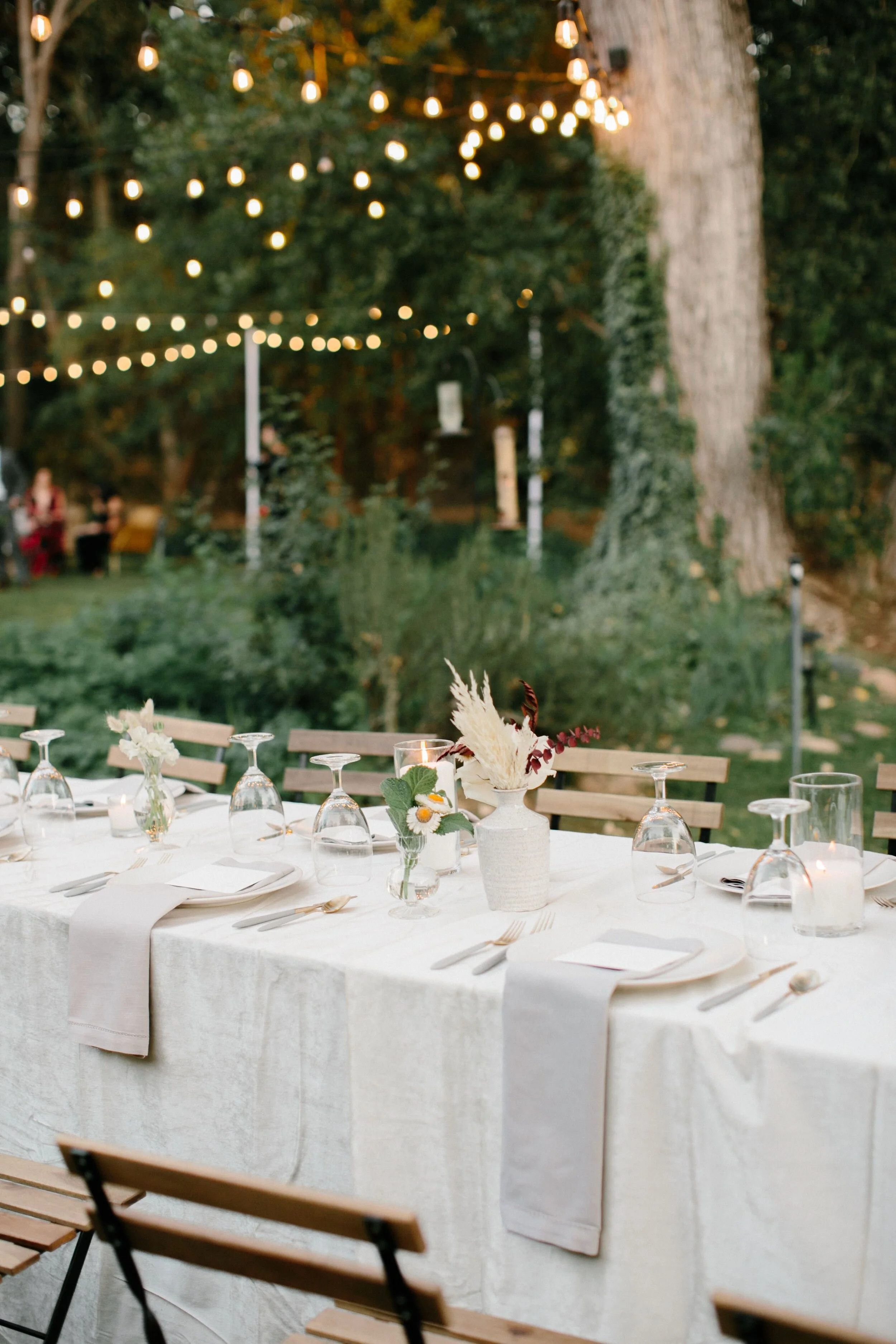 Neutral Nature-Inspired Wedding with Personalized Place Card Notes for Each Guest // Hazel Eye Designs