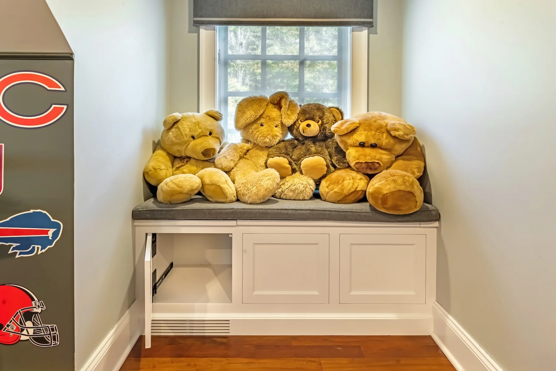 Kids Bedroom Toy Storage