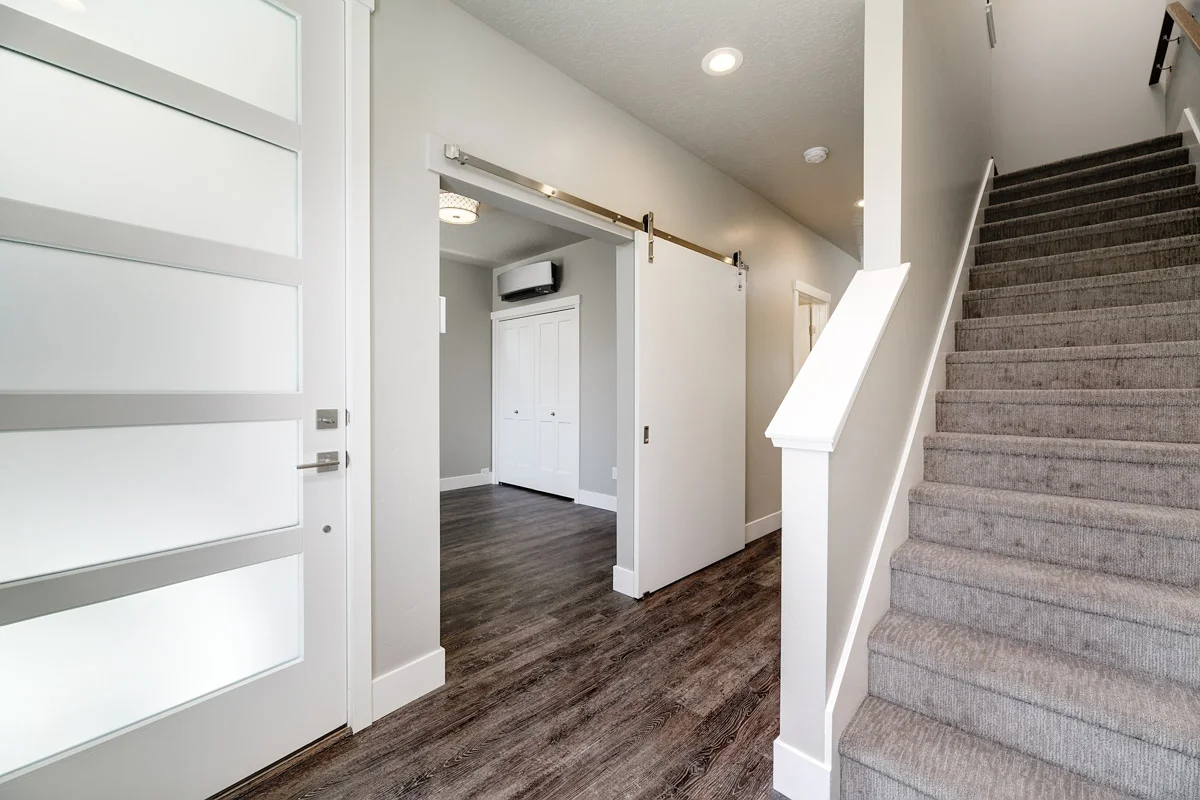 McNeeley_331 36th_1803.jpg