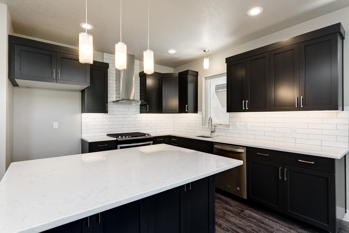 McNeeley_331 36th_1806.jpg