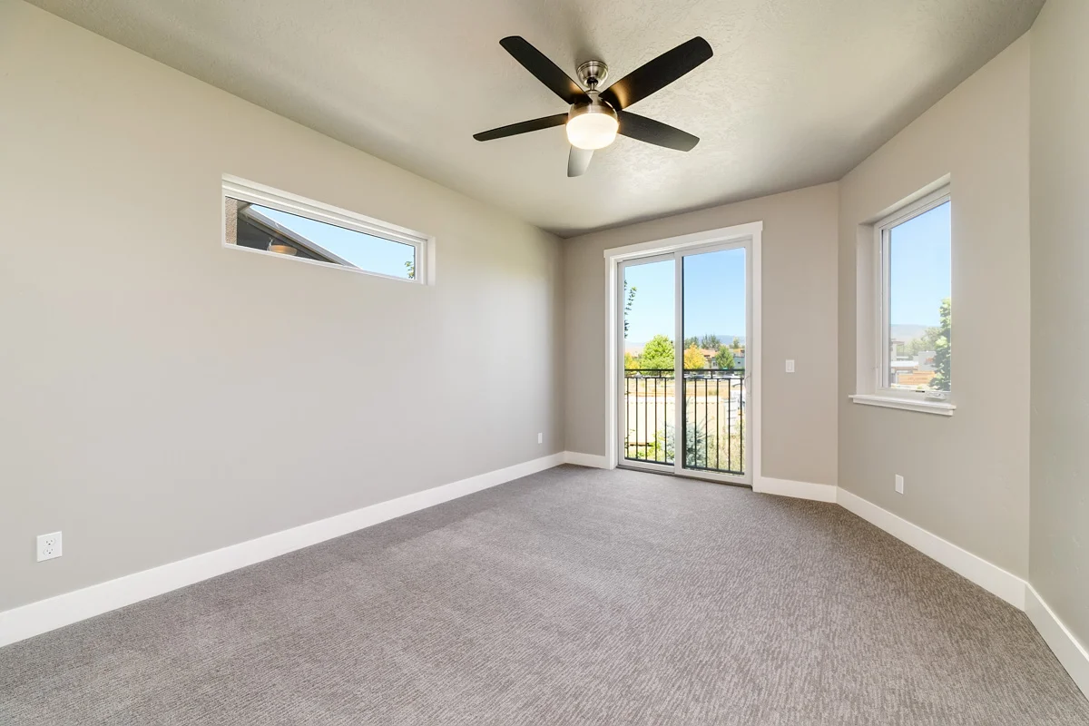 McNeeley_331 36th_1815.jpg