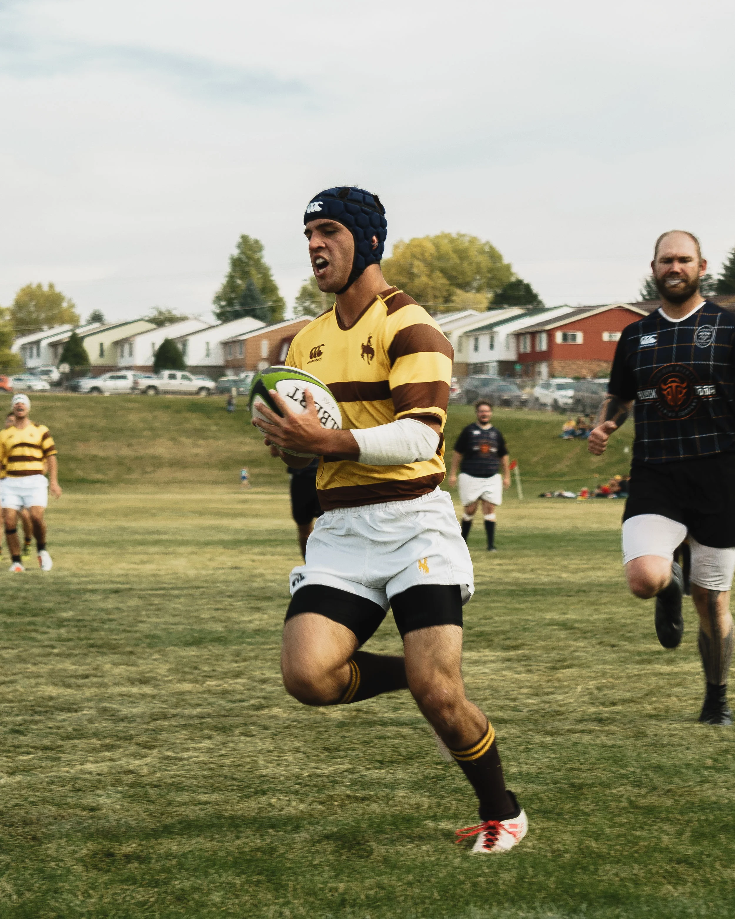 andrewweeUWrugby-06076.jpg